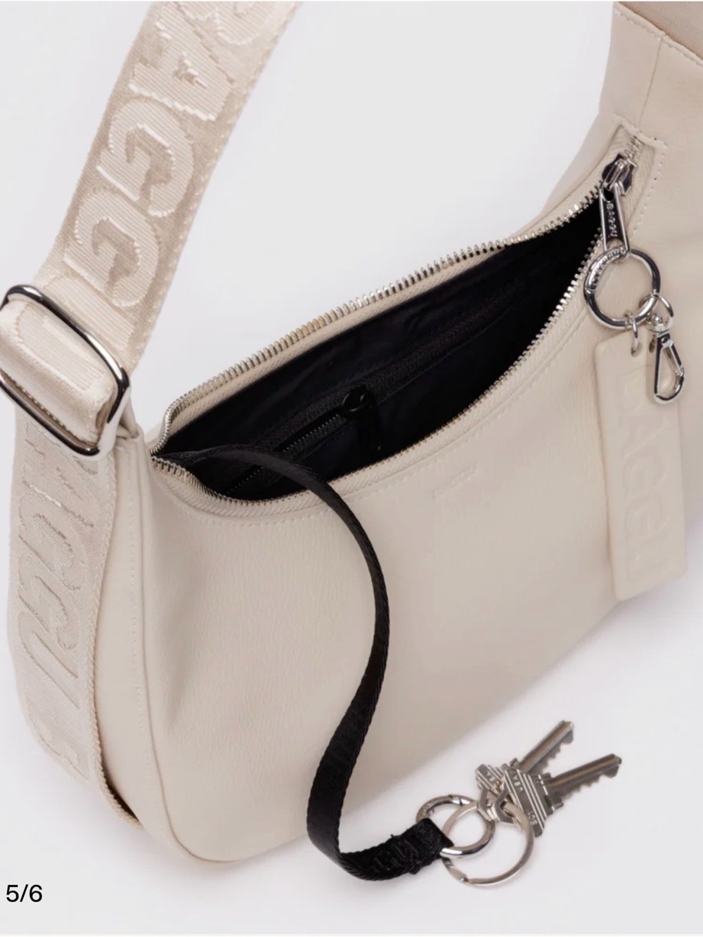 Baggu small leather crescent bag in stone - Picture 5 of 5